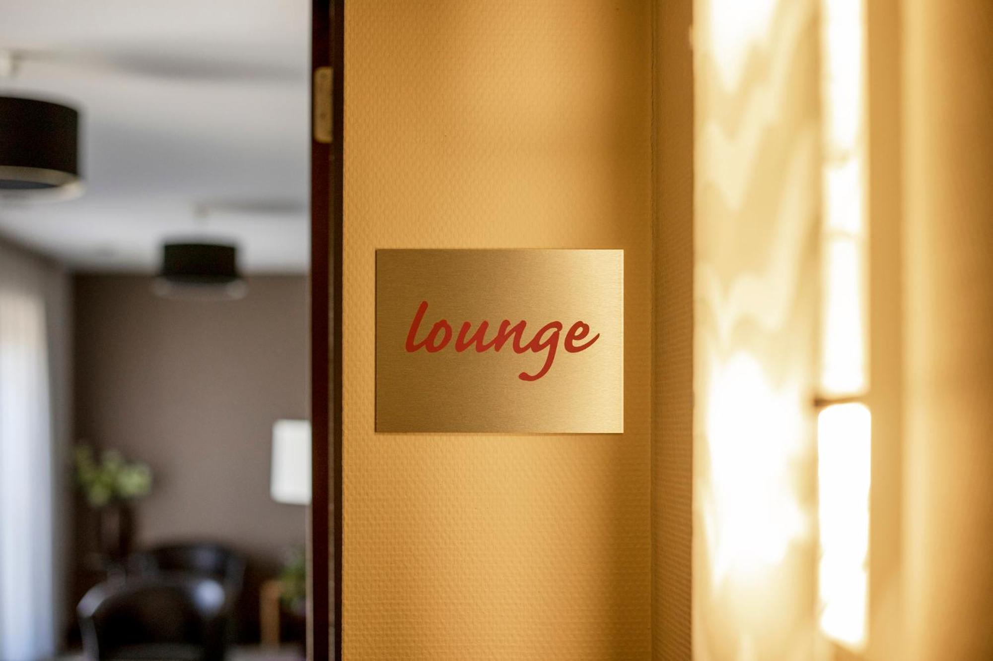 Hunzego Hotel Uithuizermeeden Dış mekan fotoğraf